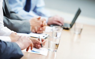 240_F_52713962_v9uHDkjAv9CXdMxZKpowVlhxK3d0Nyn9